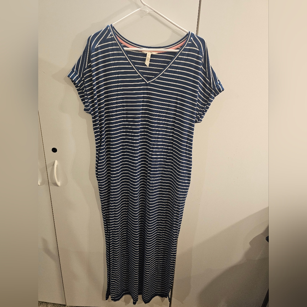 Matilda Jane Womans Blue/White Striped Small Long Dress